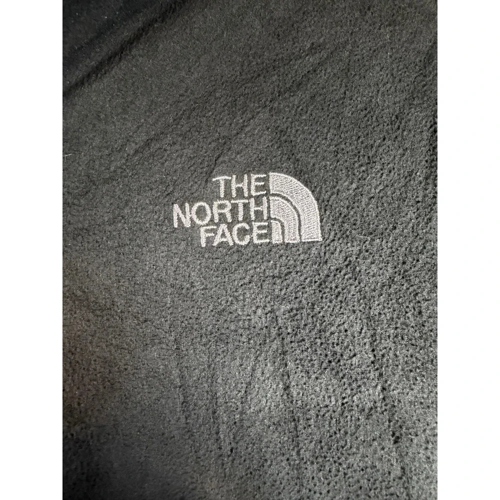 The North Face Fleece Pullover Mens XL Gray 1/4 Zip Sleeve Pocket Activewear
